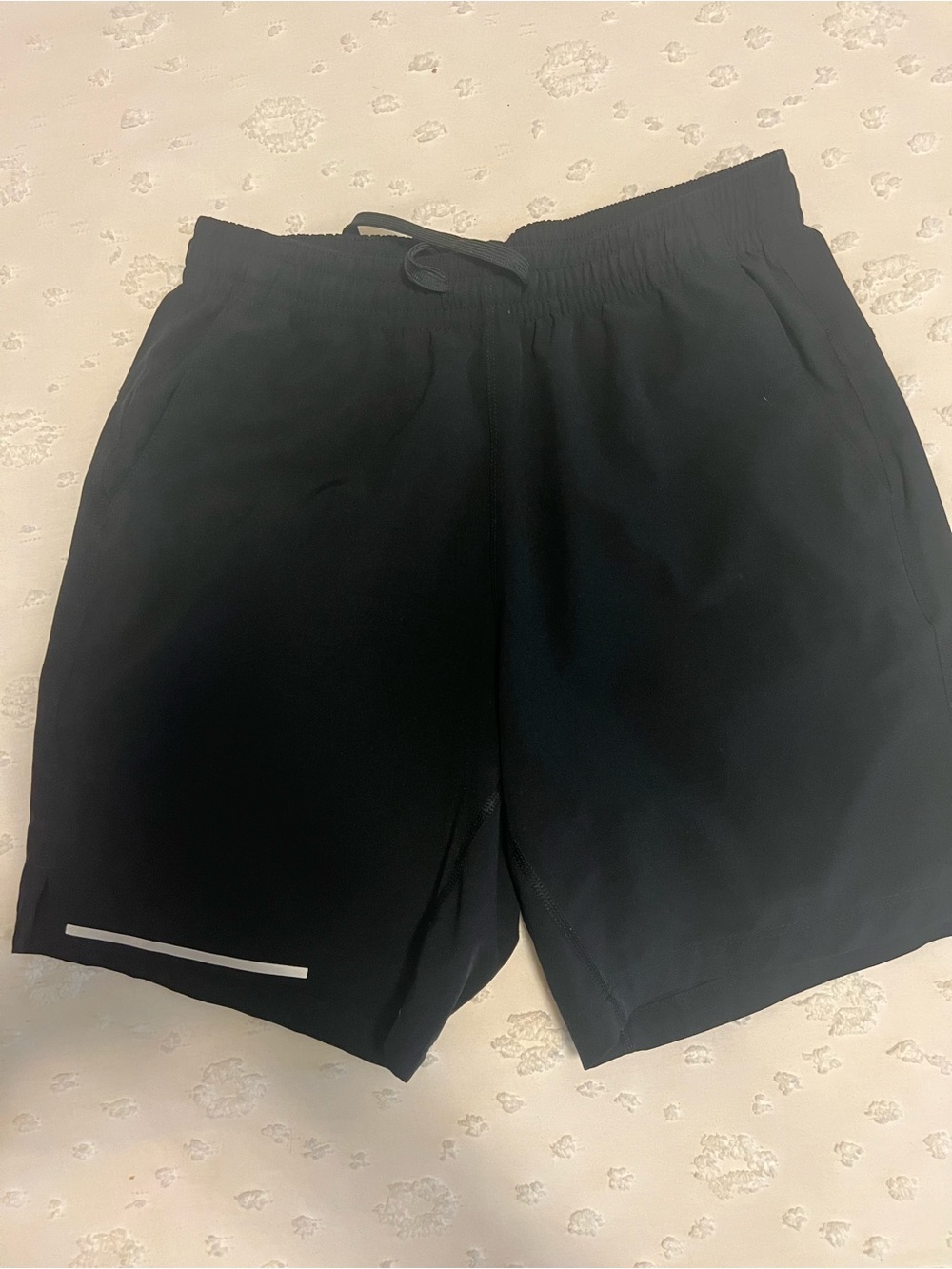 Men's black Bear Bottoms Shorts size Small